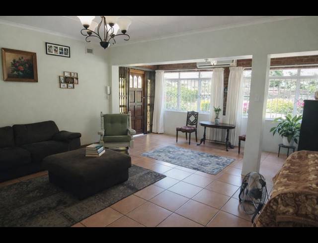 4 BEDROOM HOUSE FOR SALE IN BLACKRIDGE